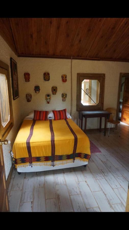 Pine Ridge Lodge Сан Игнасио Екстериор снимка